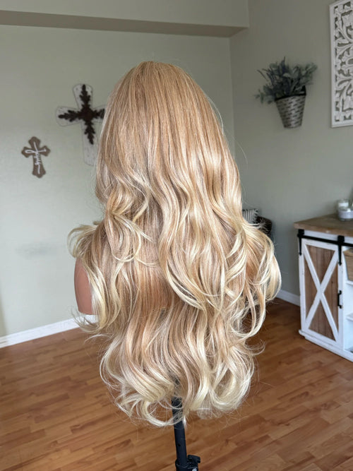 Honey Blonde Body Wave Lace Front 100% Human Hair Wig for White Women